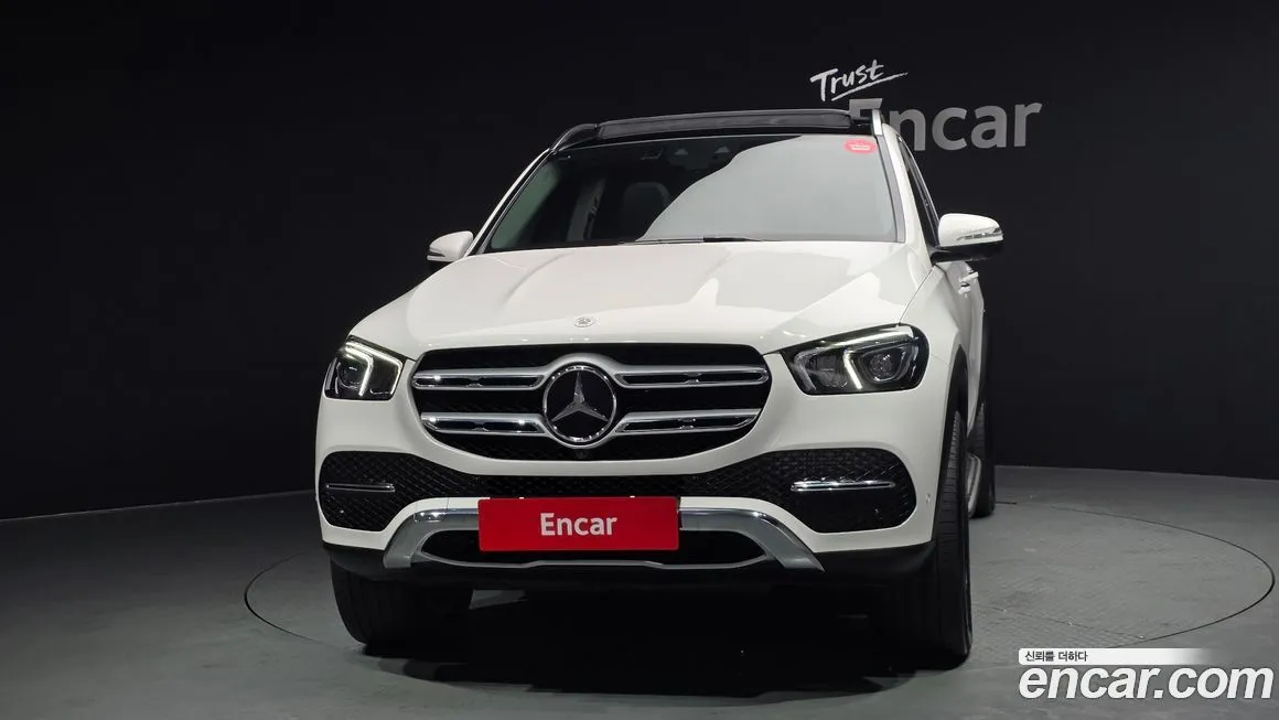 Mercedes-Benz GLE-Class — фото 4