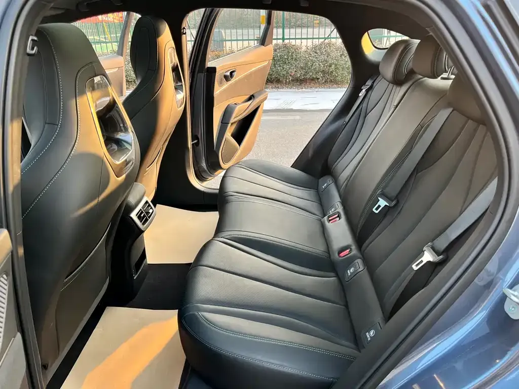 BYD Seal 06 2025 из CN, фото 2