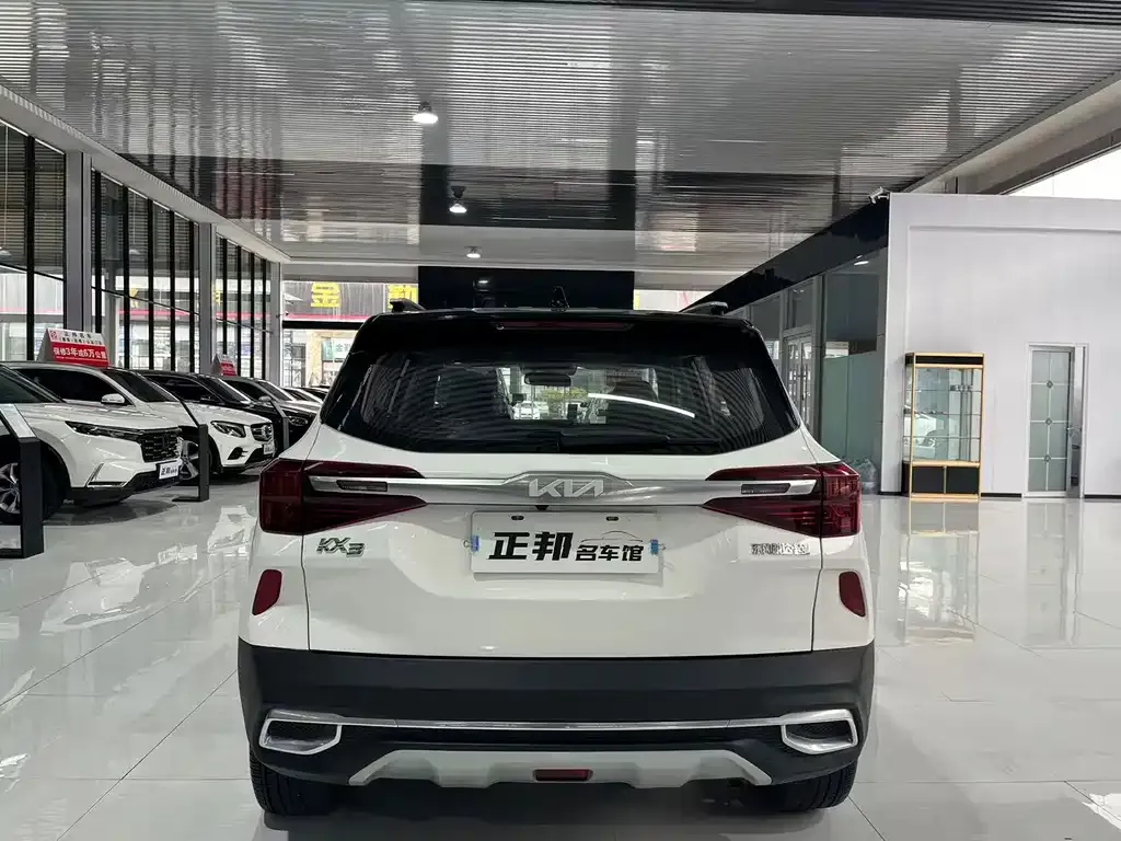 Kia KX3 2022 из CN, фото 5