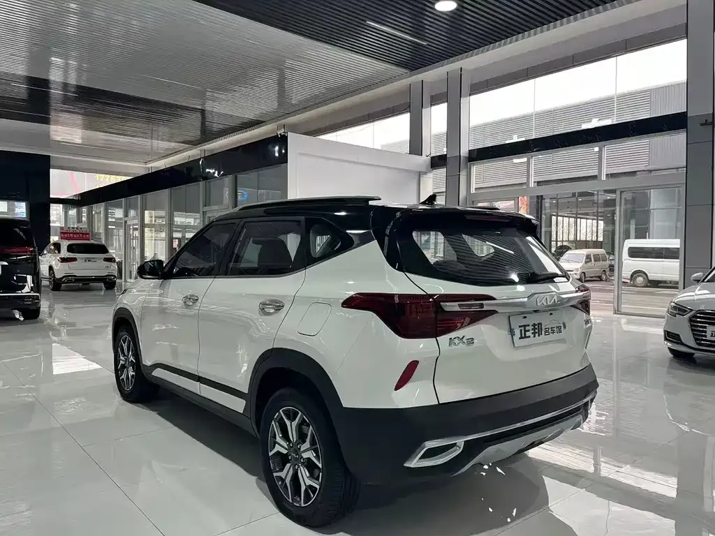 Kia KX3 2022 из CN, фото 9