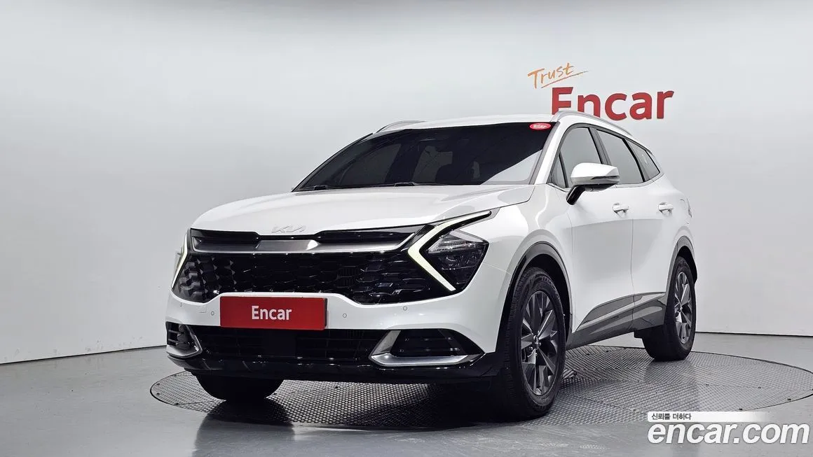Kia Sportage — фото 1