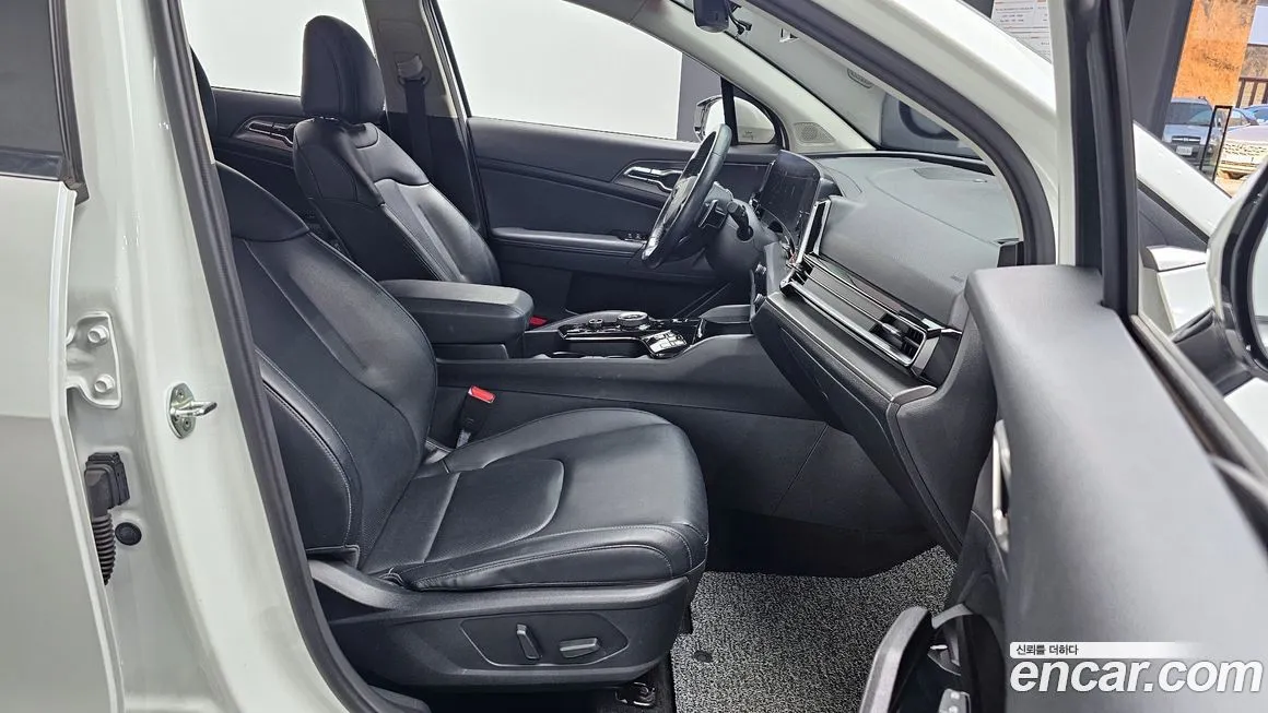 Kia Sportage — фото 10