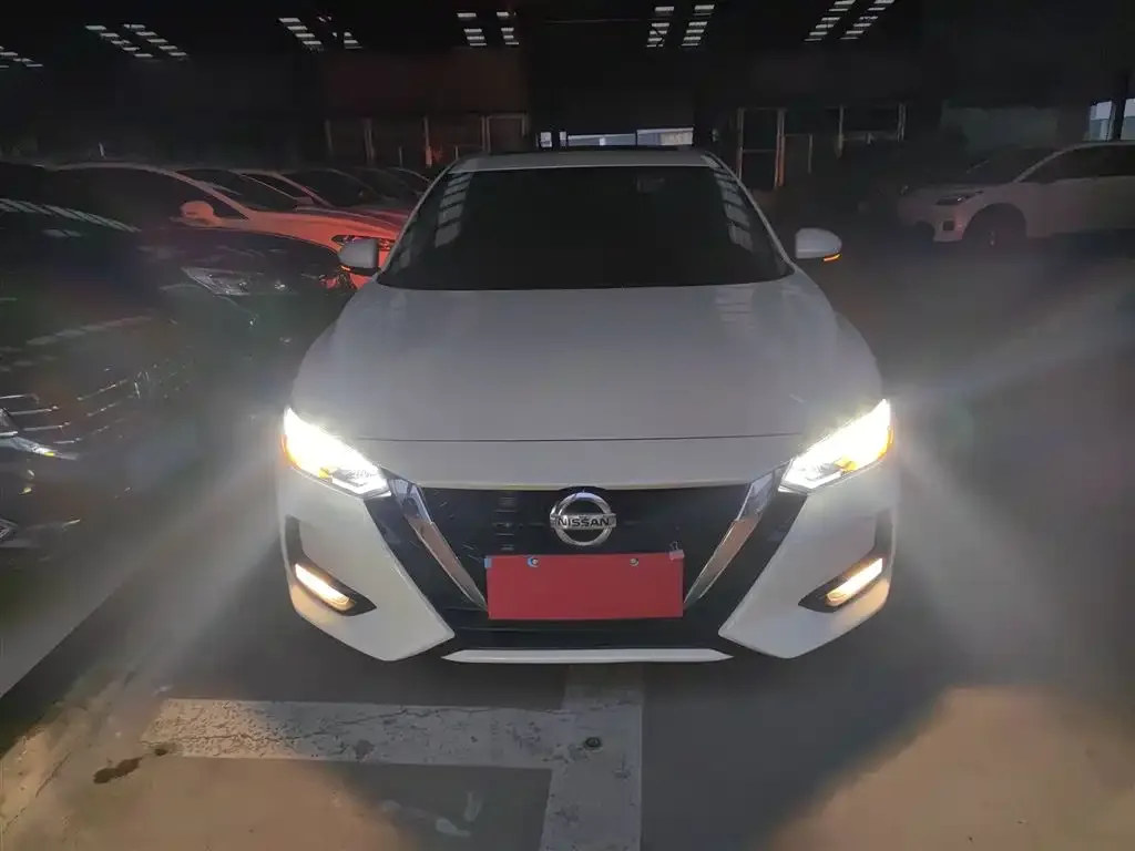 Nissan Sylphy 2022 из CN, фото 3