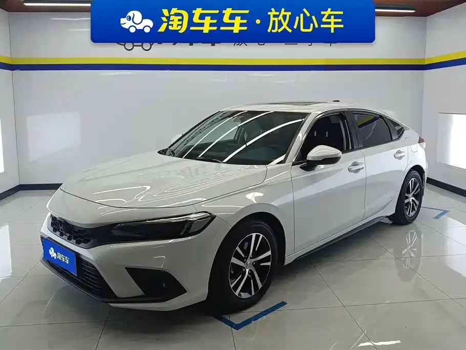 Honda Civic — фото 1