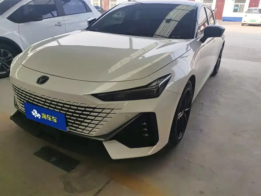 Changan UNI-V 2023 из CN, фото 1