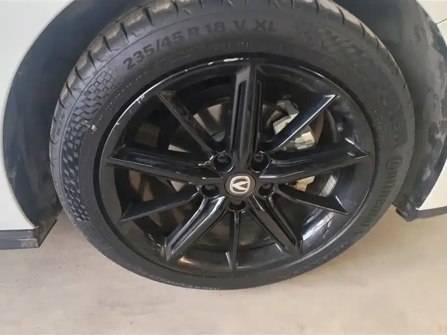 Changan UNI-V 2023 из CN, фото 8