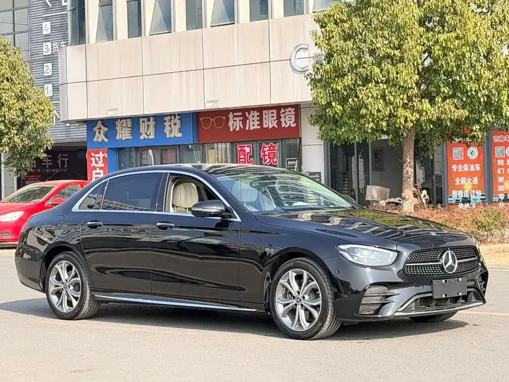 Mercedes-Benz E-Class 2023 из CN, фото 9