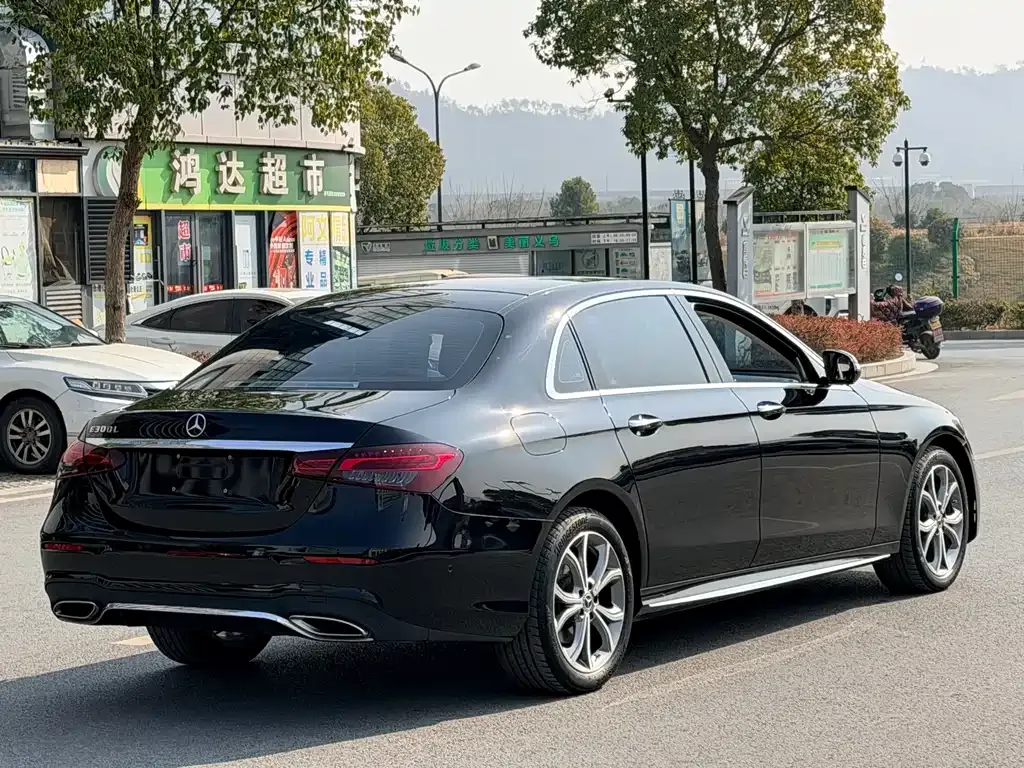 Mercedes-Benz E-Class 2023 из CN, фото 10