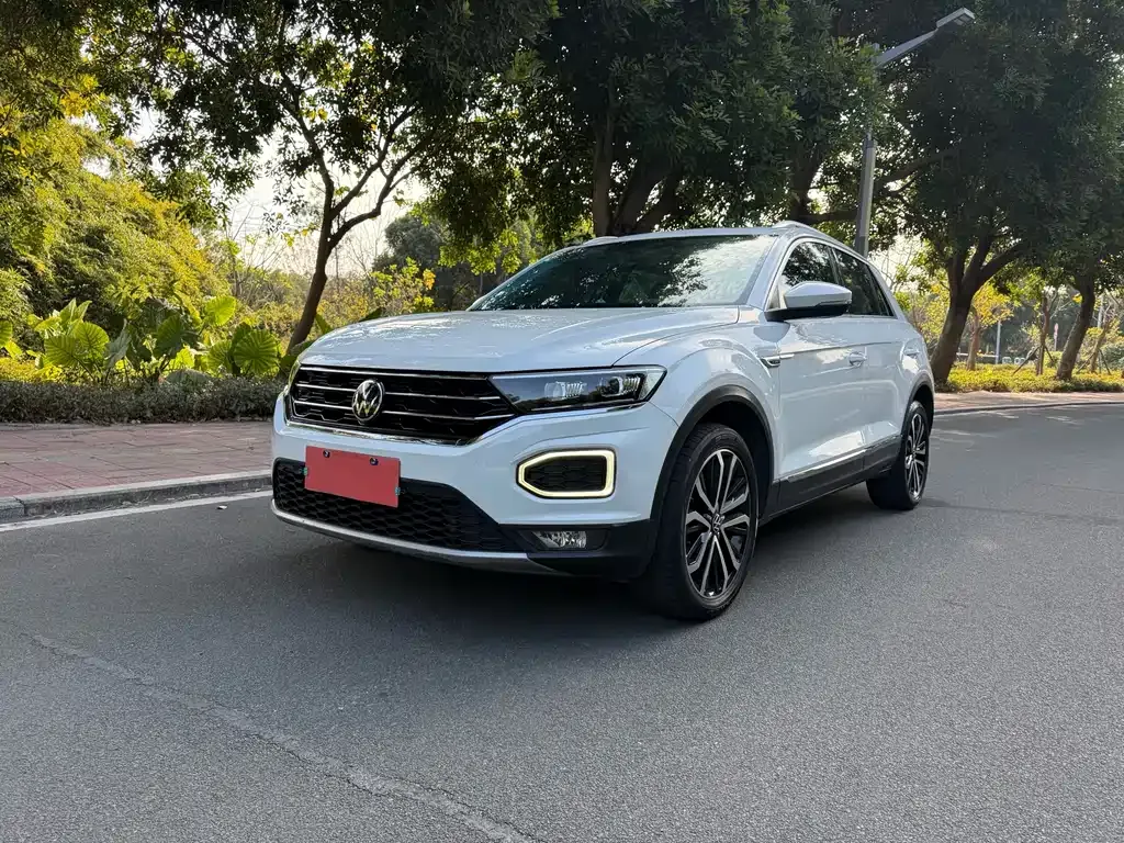 Volkswagen T-Roc 2021 из CN, фото 1