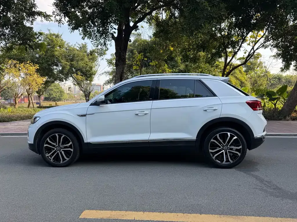 Volkswagen T-Roc 2021 из CN, фото 8
