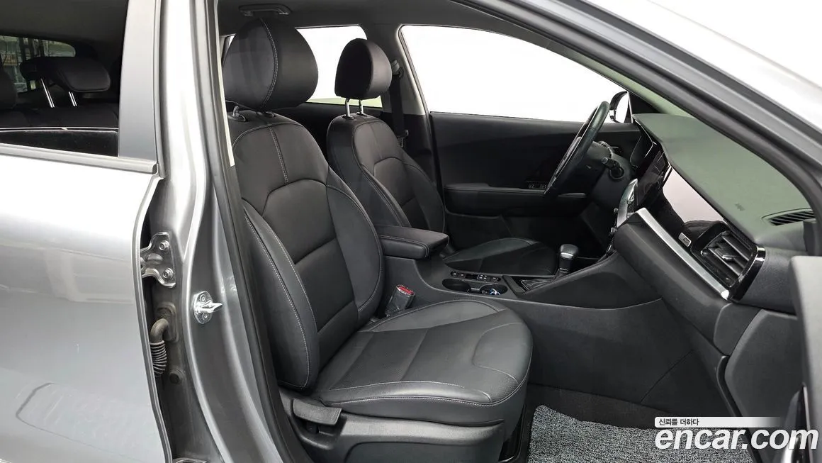 Kia Niro 2021 из KR, фото 8