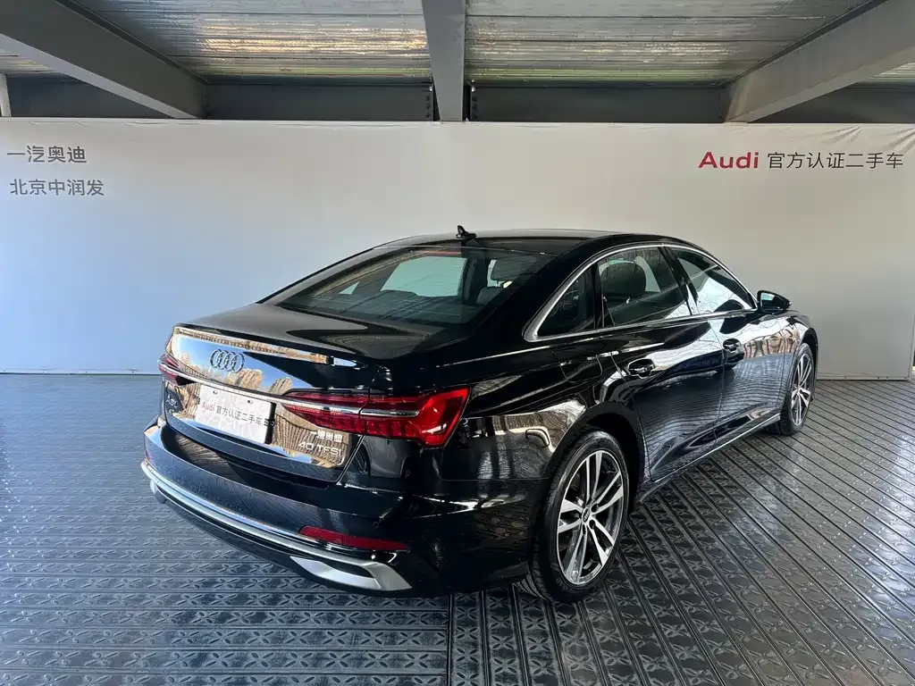 Audi A6L — фото 4