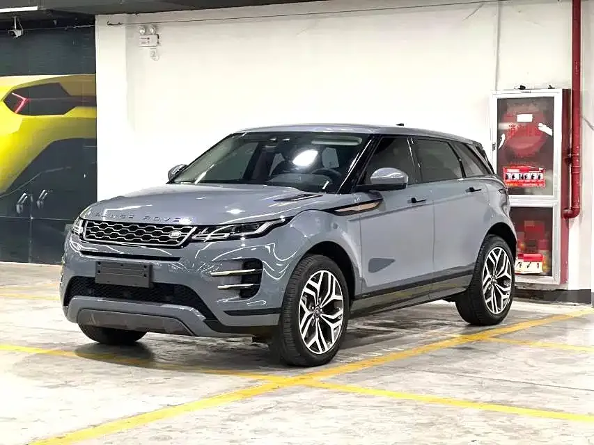 Land Rover Evoque — фото 1