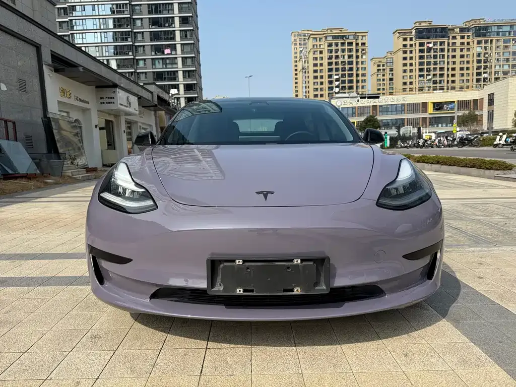 Tesla Model 3 — фото 8