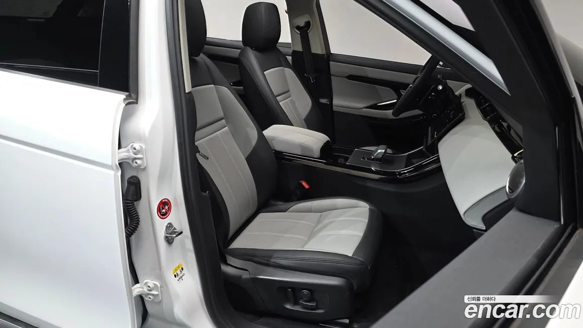 Land Rover Range Rover Evoque 2024 из KR, фото 4