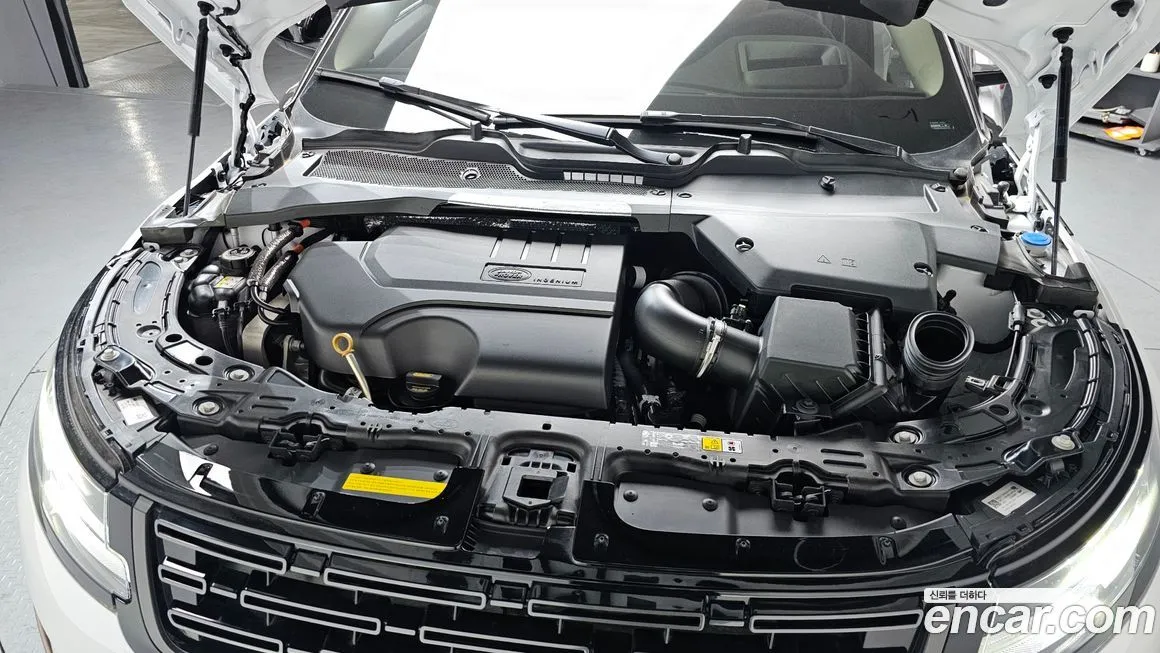 Land Rover Range Rover Evoque 2024 из KR, фото 10