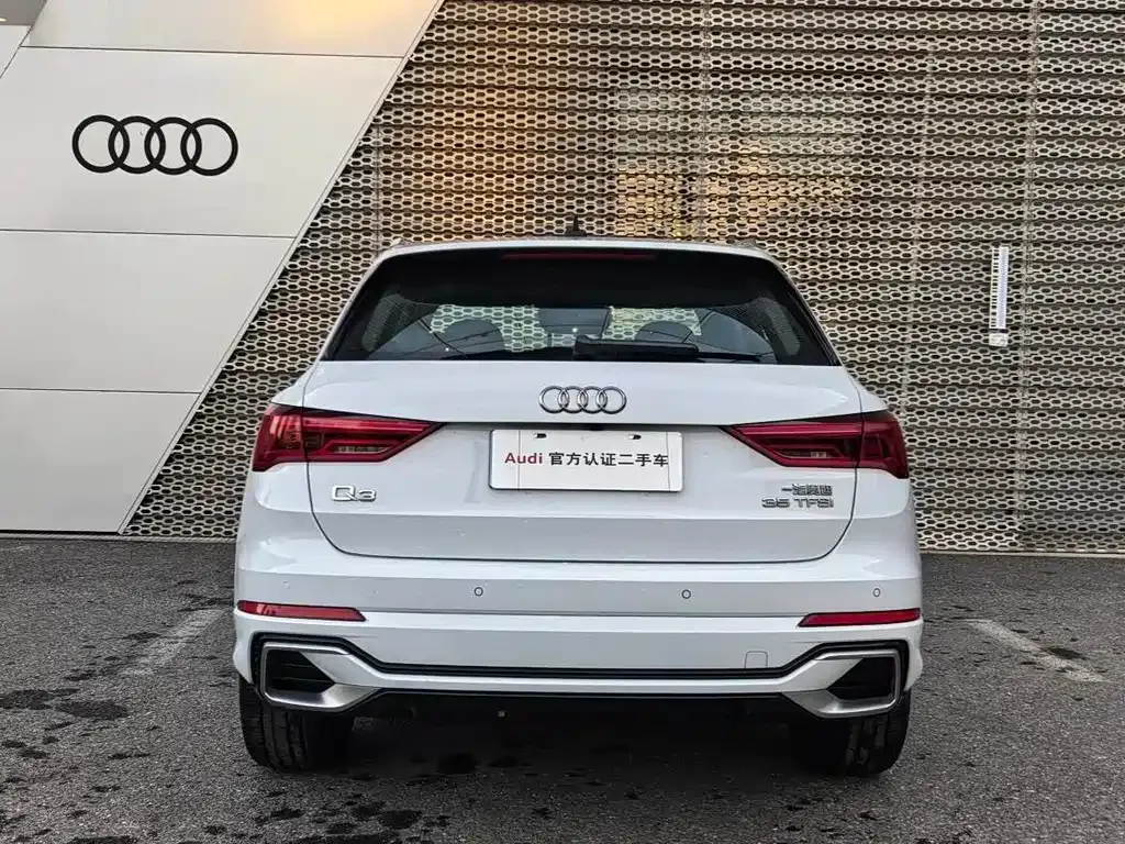 Audi Q3 2023 из CN, фото 5