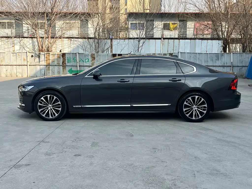 Volvo S90 — фото 5