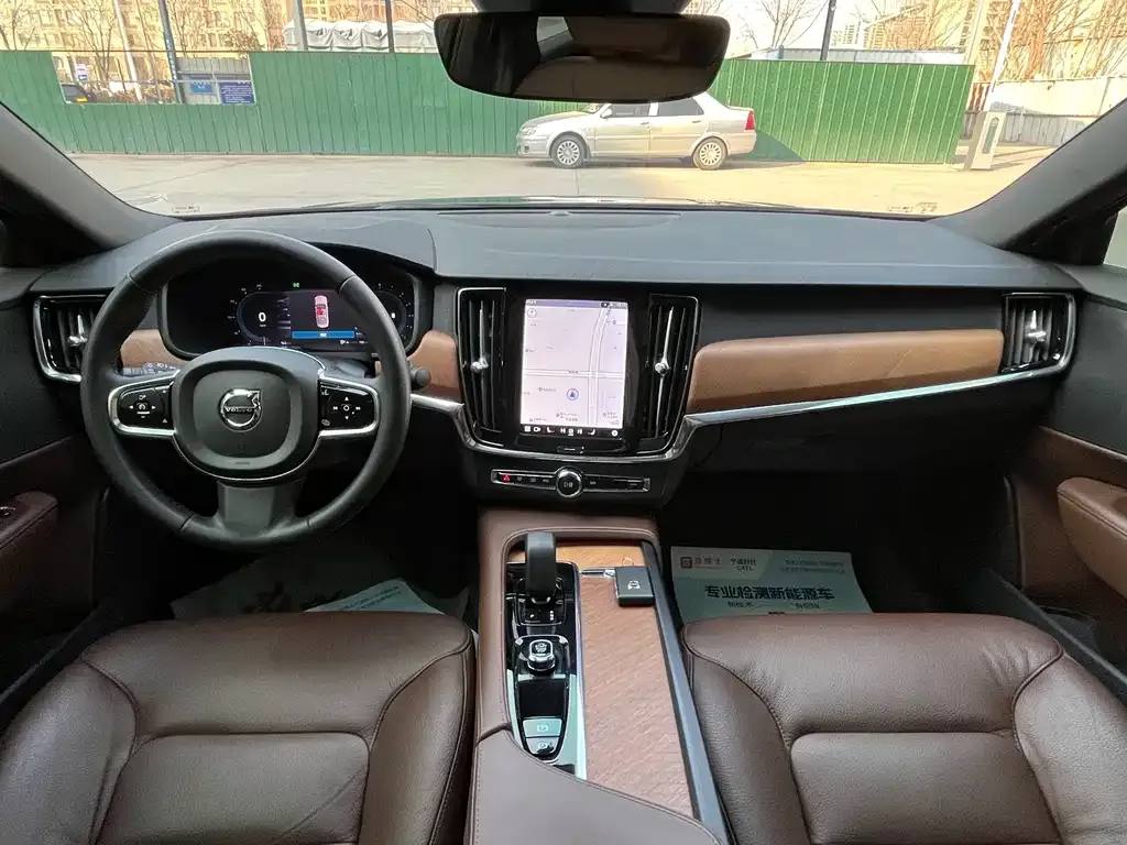 Volvo S90 — фото 2