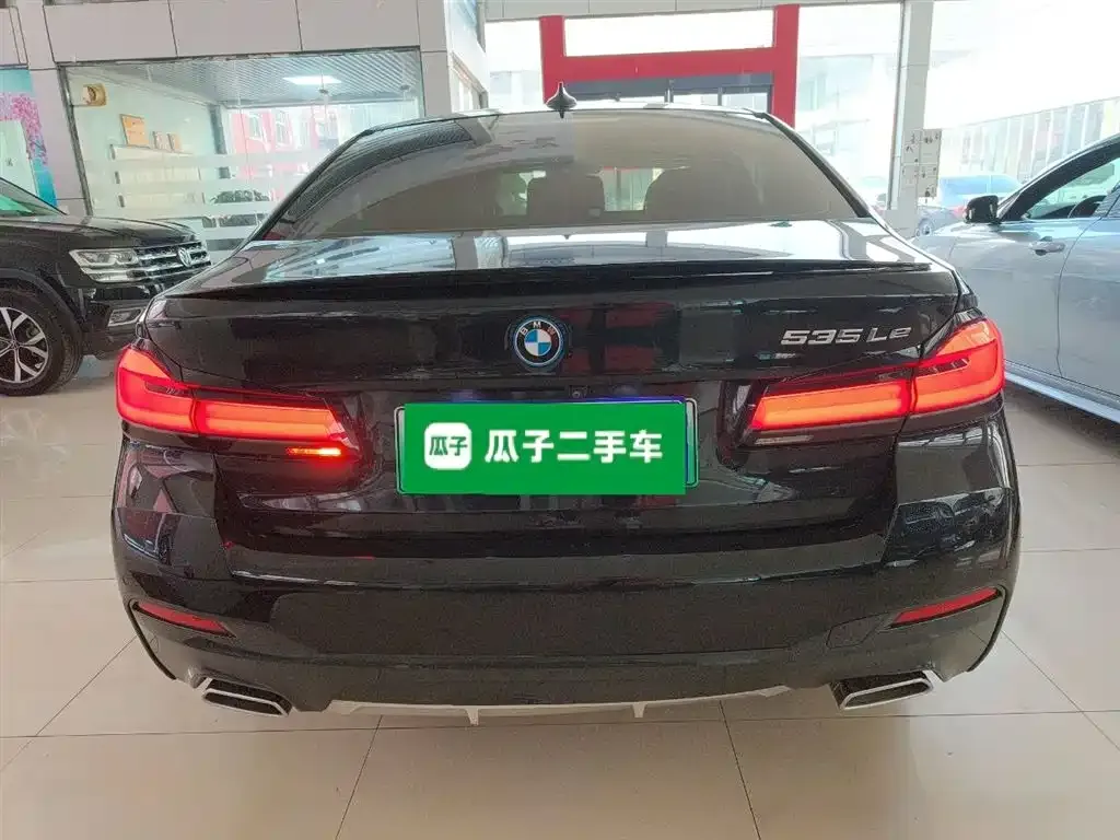 BMW 5 Series New Energy — фото 9