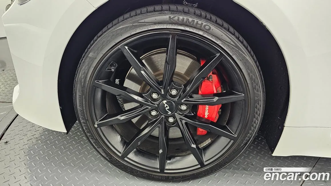 Kia Stinger 2023 из KR, фото 8