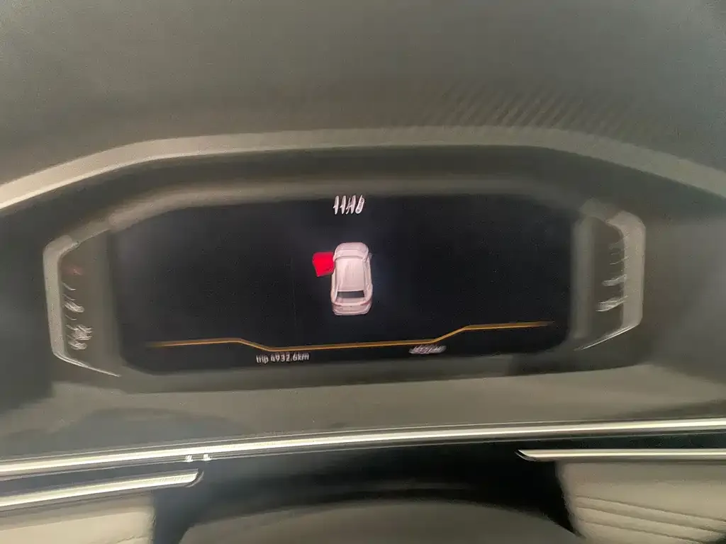 Volkswagen Tiguan L 2024 из CN, фото 8