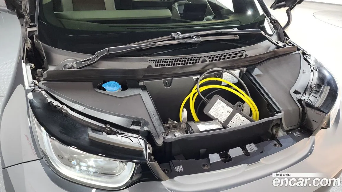 BMW i3 2021 из KR, фото 3