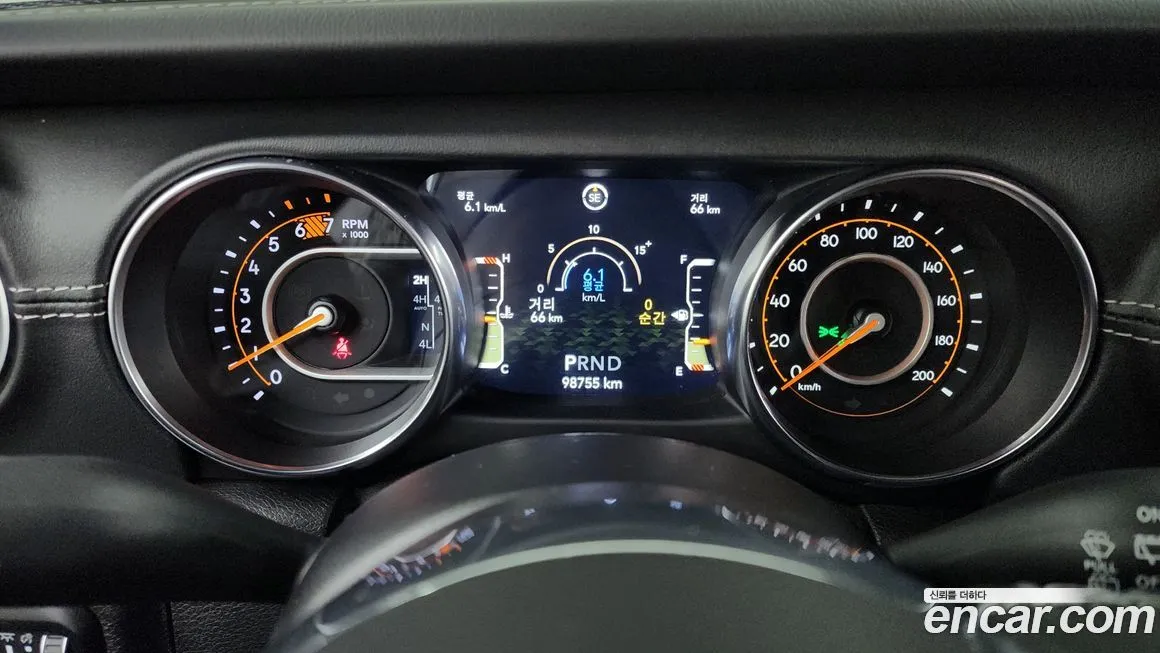 Jeep Wrangler 2021 из KR, фото 4