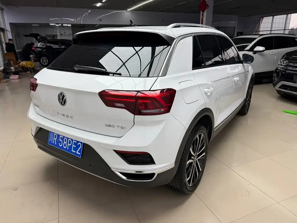 Volkswagen T-Roc 2022 из CN, фото 10