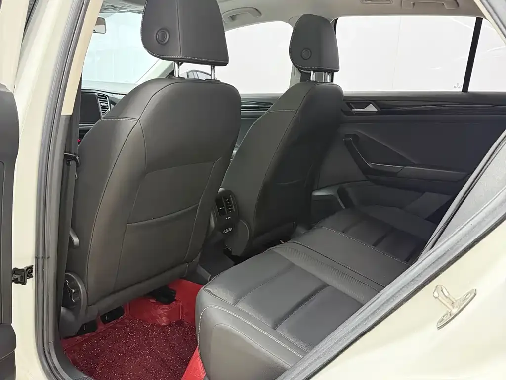 Volkswagen T-Roc 2022 из CN, фото 5