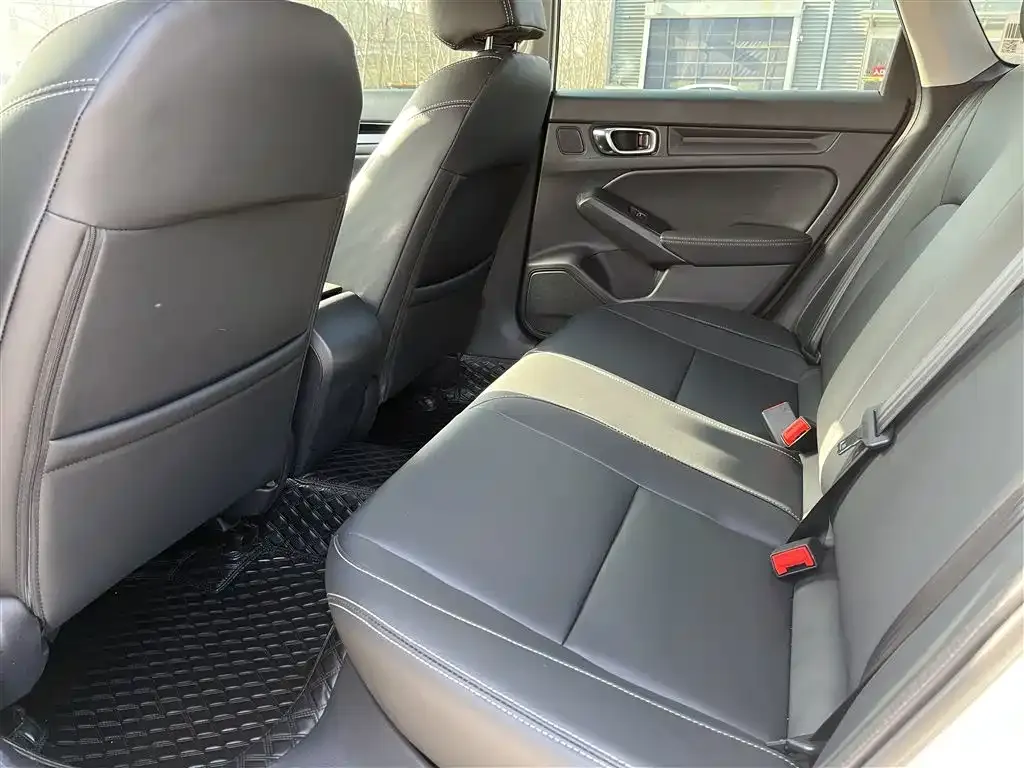 Honda Civic 2024 из CN, фото 8