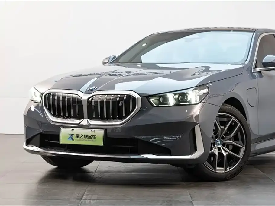 BMW i5 2024 из CN, фото 5