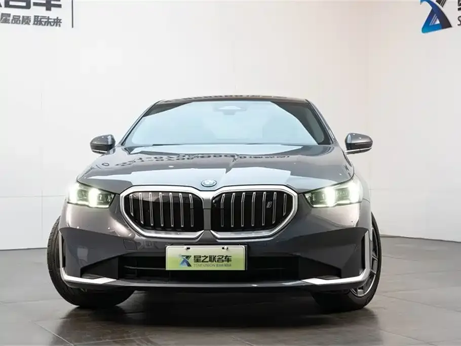 BMW i5 2024 из CN, фото 8