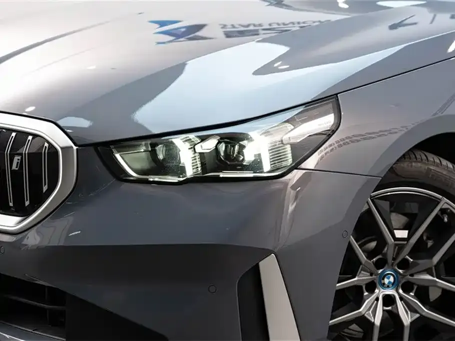 BMW i5 2024 из CN, фото 4