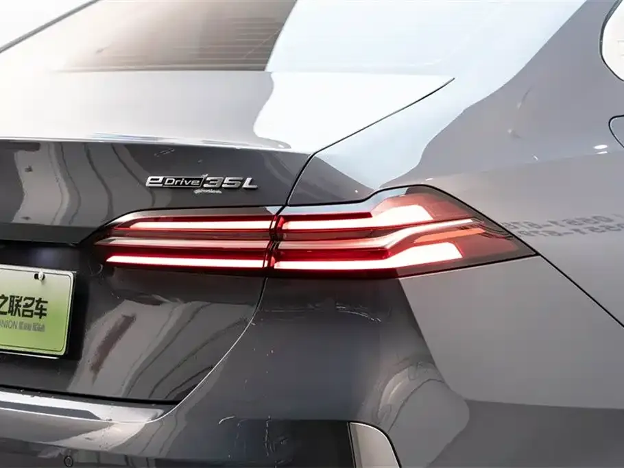 BMW i5 2024 из CN, фото 6