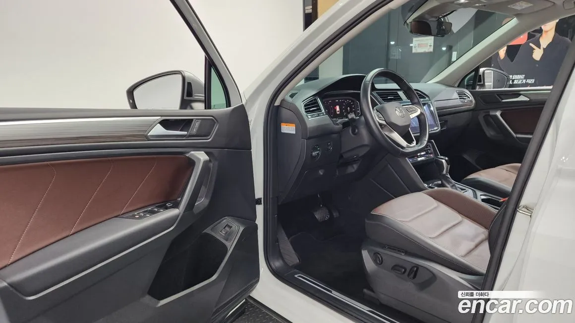 Volkswagen Tiguan — фото 5