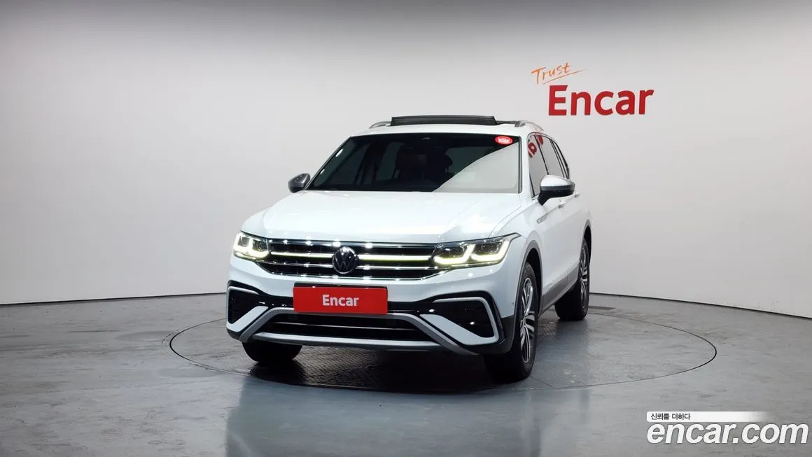 Volkswagen Tiguan — фото 3