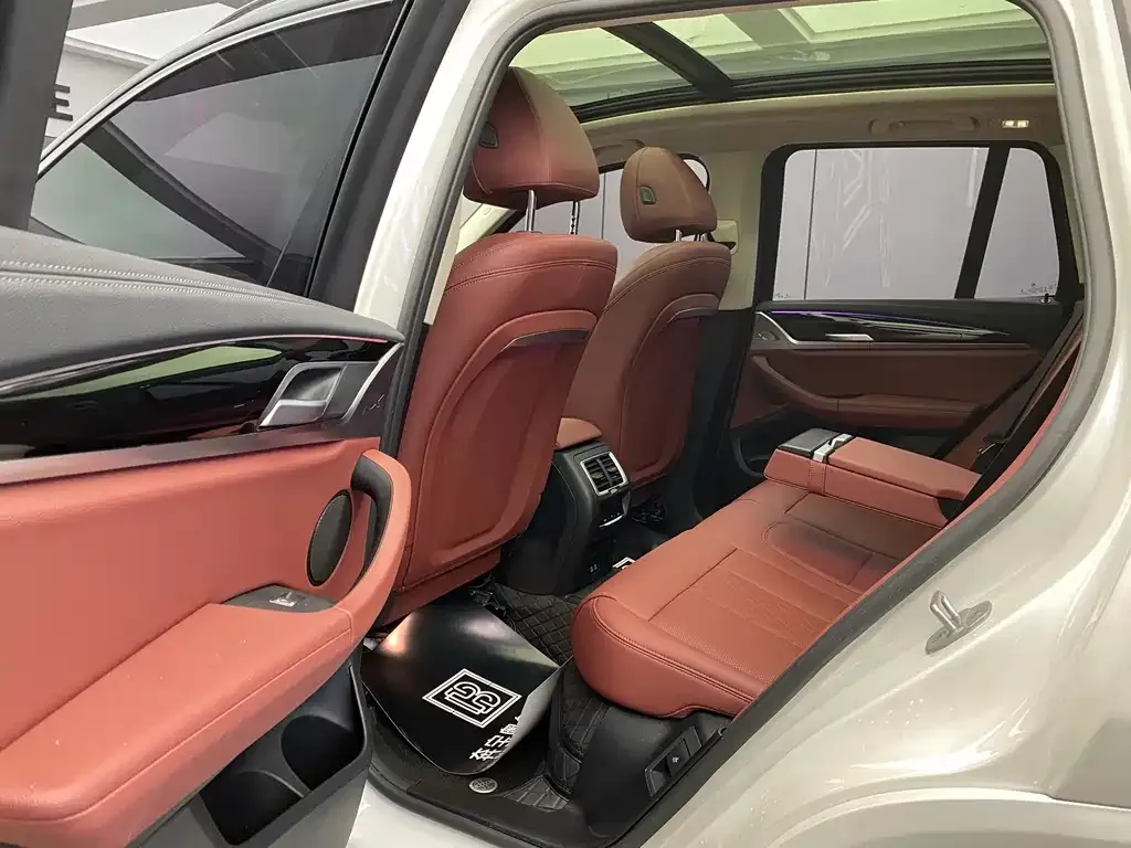 BMW X3 2022 из CN, фото 8