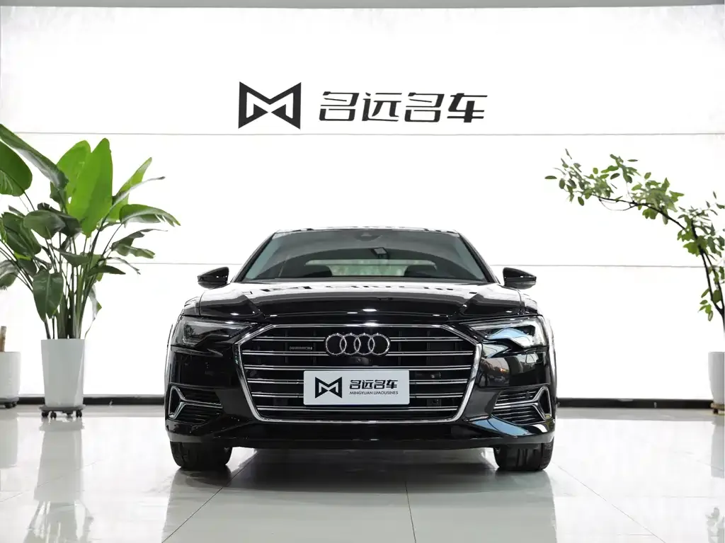 Audi A6L 2023 из CN, фото 2