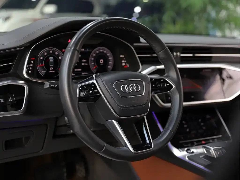 Audi A6L 2023 из CN, фото 3