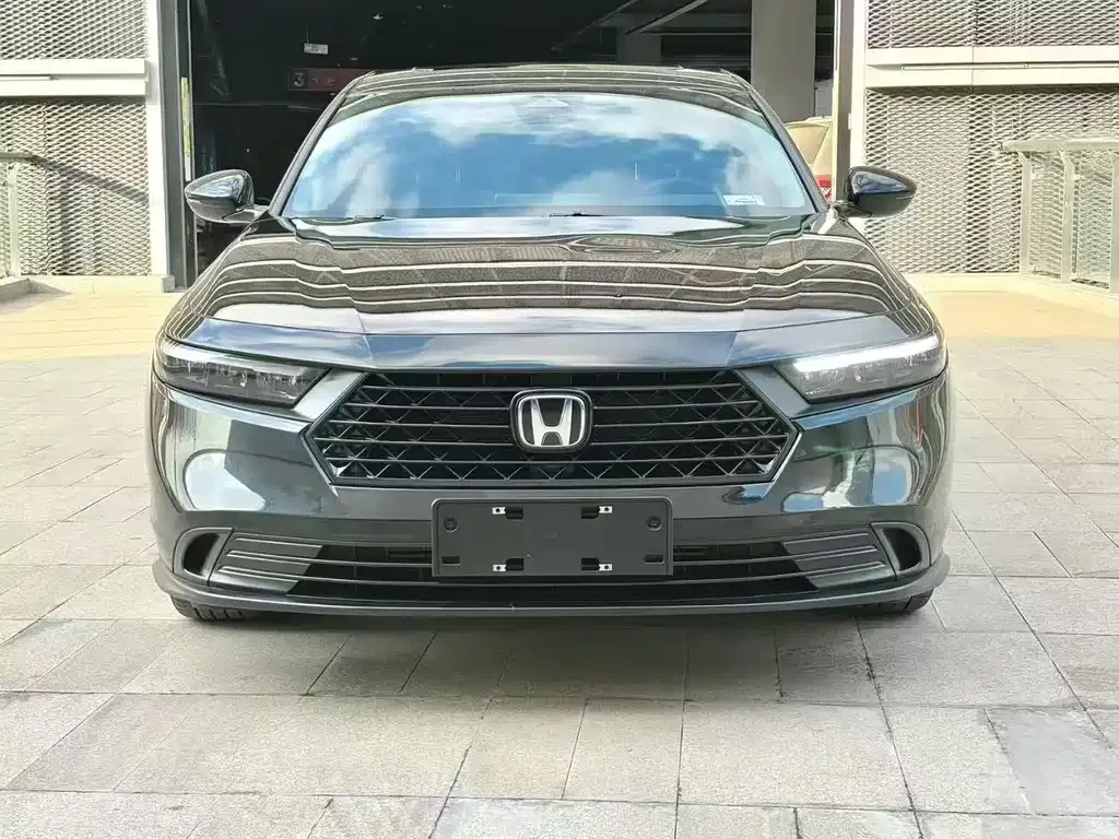 Honda Accord — фото 5