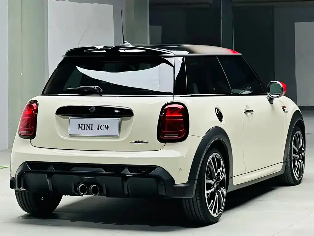 MINI JCW (John Cooper Works) 2022 из CN, фото 3