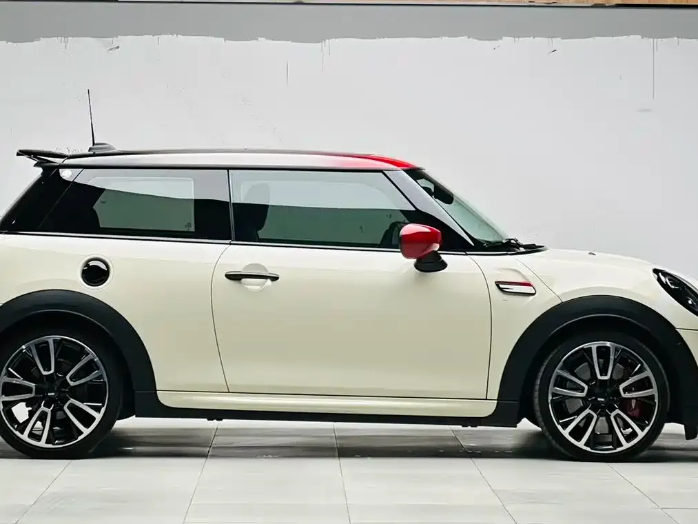 MINI JCW (John Cooper Works) 2022 из CN, фото 4