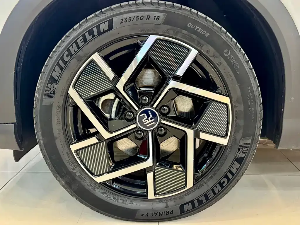 BYD Yuan Plus 2022 из CN, фото 7