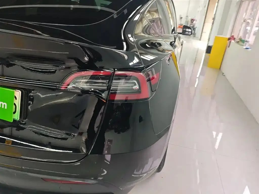 Tesla Model Y 2021 из CN, фото 7