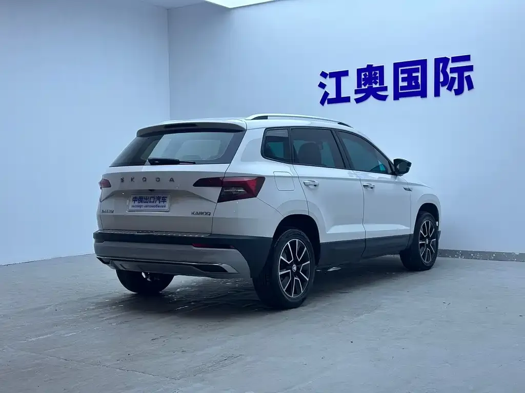 Skoda Karoq — фото 4