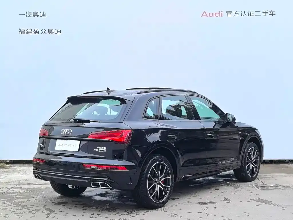 Audi Q5L — фото 3