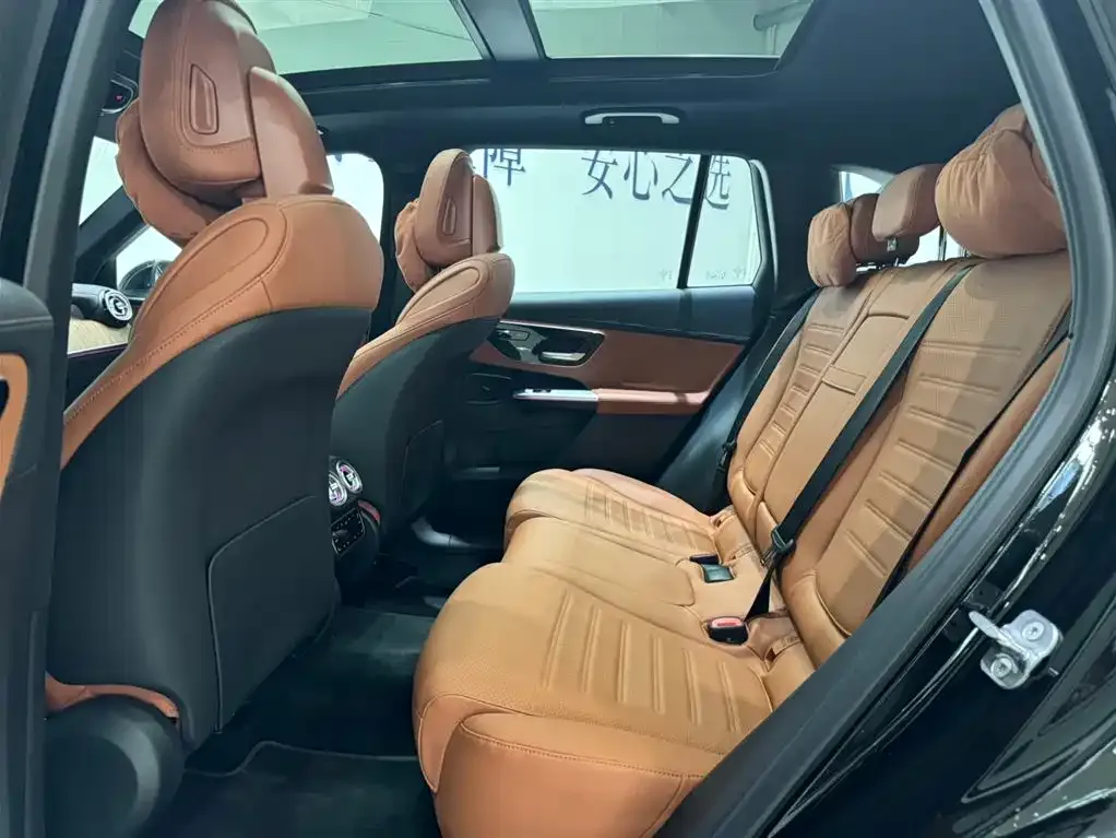 Mercedes-Benz GLC PHEV 2025 из CN, фото 9