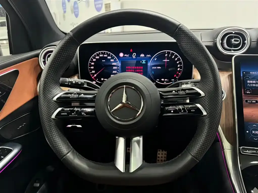 Mercedes-Benz GLC PHEV 2025 из CN, фото 3