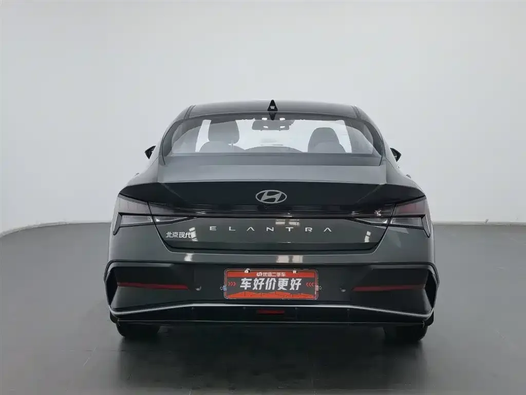 Hyundai Elantra 2024 из CN, фото 2